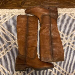 Frye Leather Womens Boot, cognac, size 10